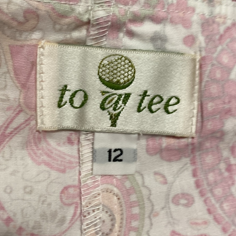 Chic To A Tee Paisley Pink and White Golf Skort - Picture 3 of 3
